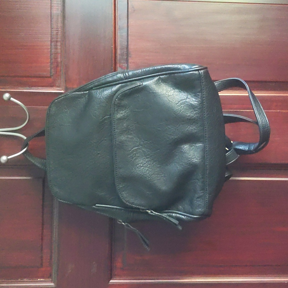 Mona B backpack (purse), black